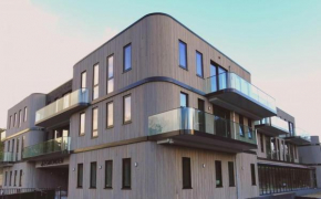 Apartment in Egmond aan Zee with garden furniture